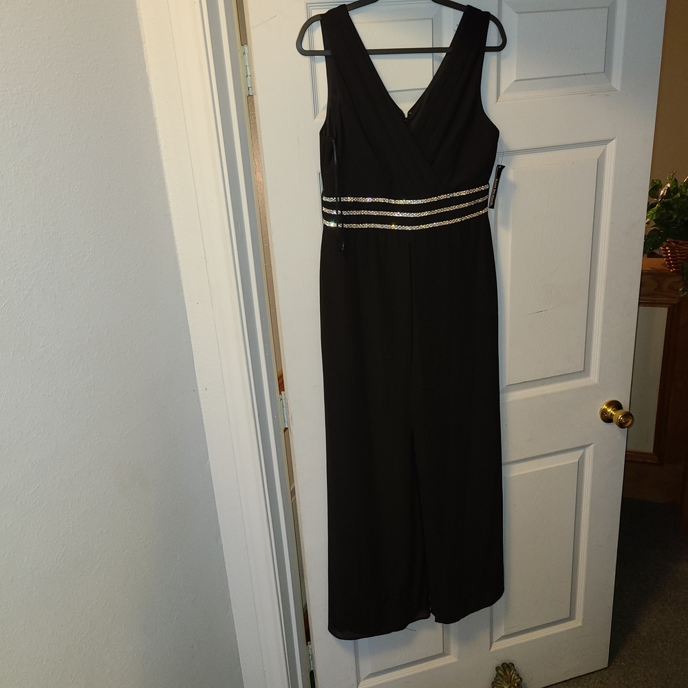 R&M Richards Elegant Black Jumpsuit with Sparkling Silver Accents Size